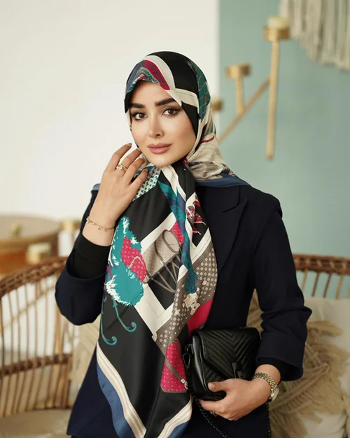 روسری مجلسی کد M-1023