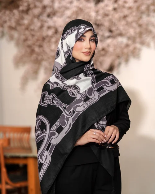 روسری نخی کد N-0338