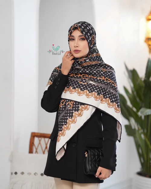روسری نخی کد N-0544