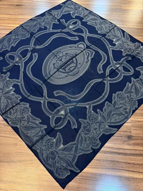 روسری مشکی کد B-0144