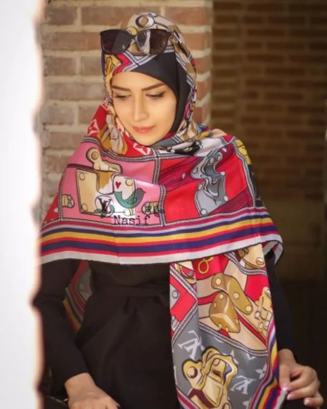 روسری مجلسی کد M-0069