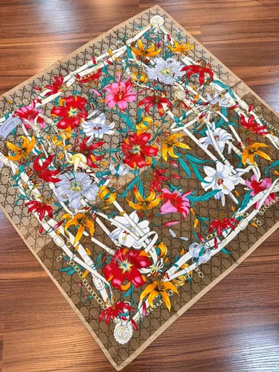 روسری مجلسی کد M-0876