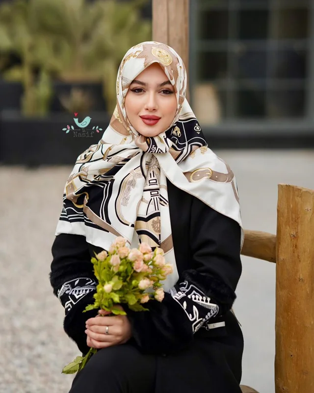 روسری مجلسی کد M-0622