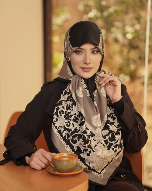 روسری مجلسی کد M-1007