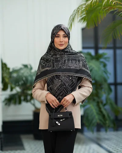 روسری مجلسی کد M-1062