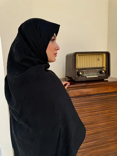 روسری مشکی کد B-0115