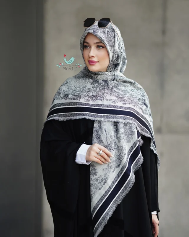 روسری مجلسی کد M-0389