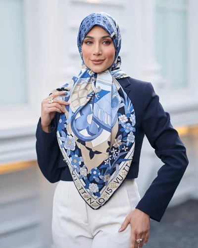 روسری مجلسی کد M-1028
