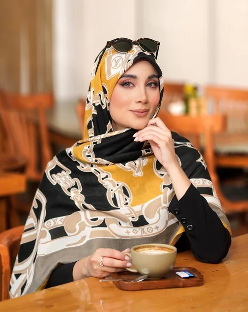 روسری نخی کد N-0337