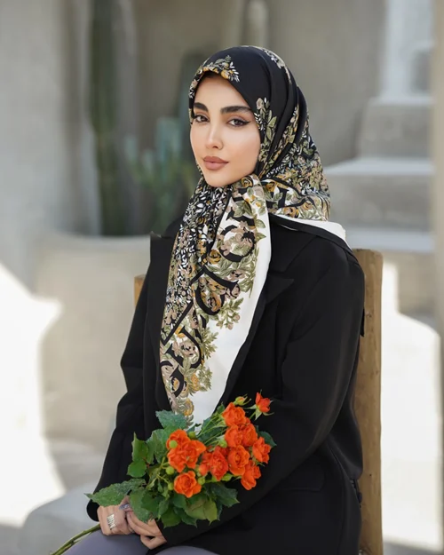 روسری مجلسی کد M-0549