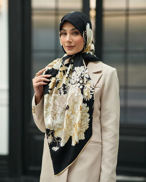 روسری مجلسی کد M-1067