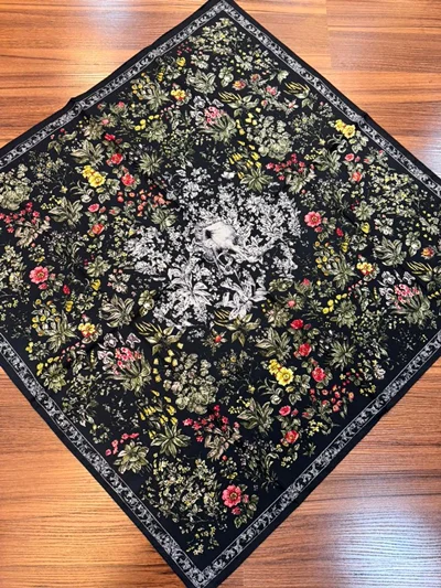 روسری مجلسی کد M-0880